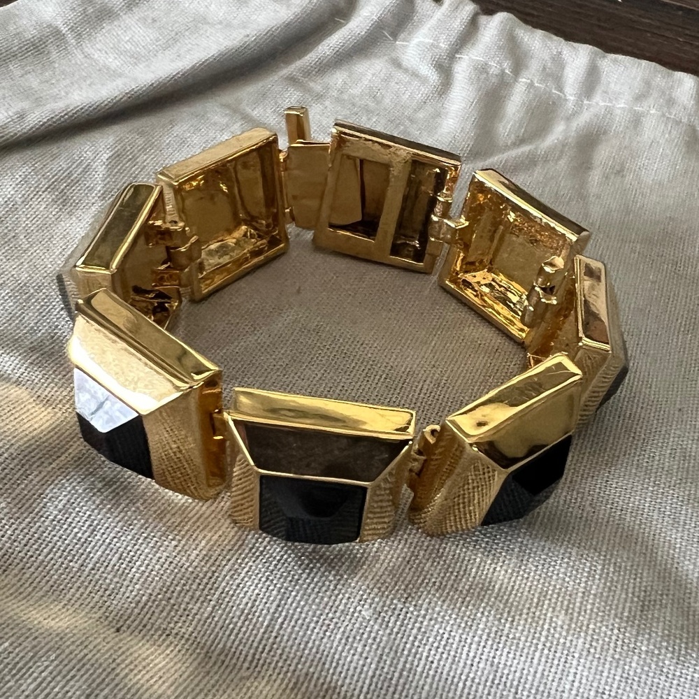 Juicy Couture Bracelet - Picture 2 of 11